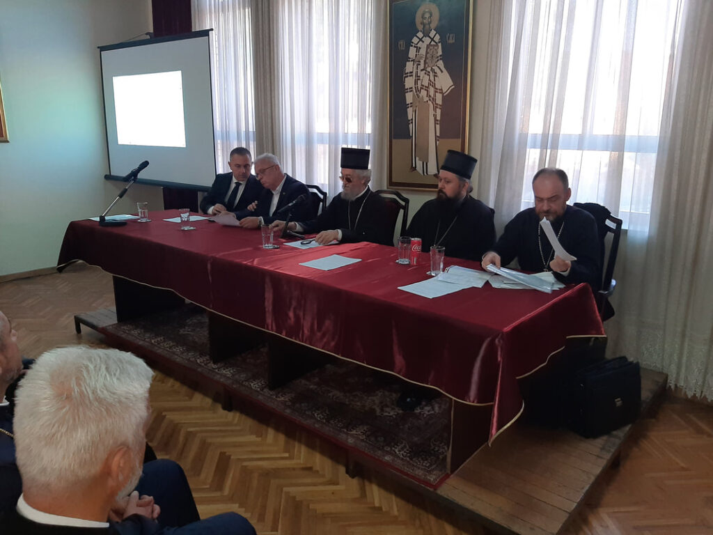 Одржано савјетовање за вјероучитеље епархије бањалучке | Православна вјеронаука за школе РС 20230824 090531 orig
