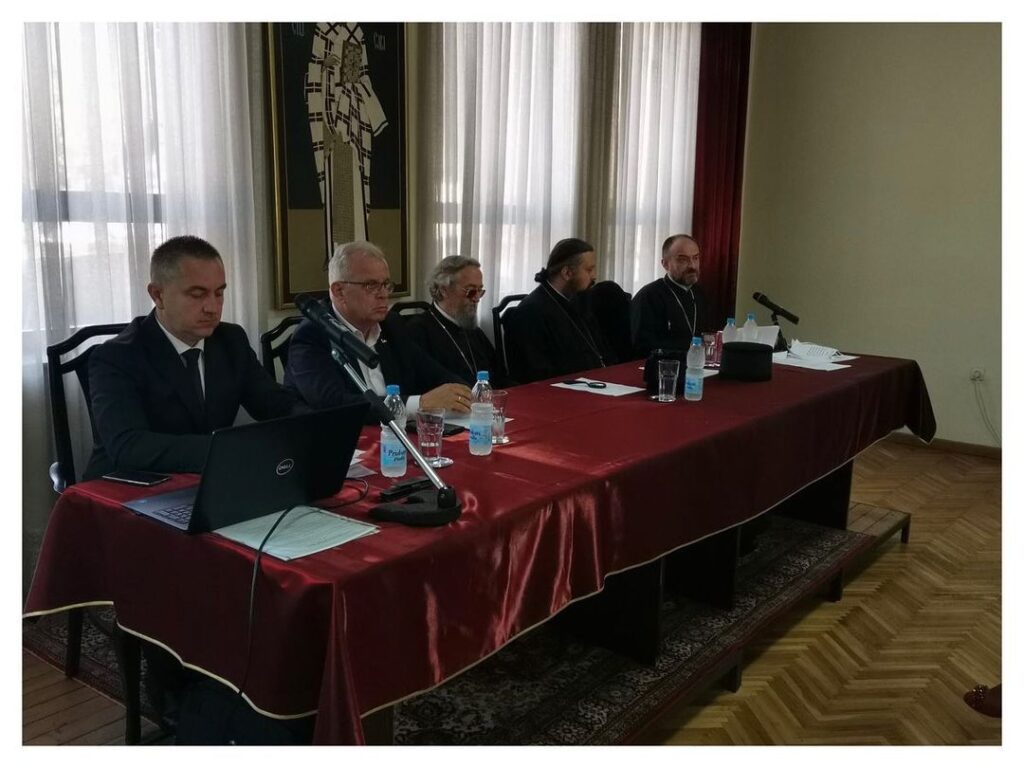 Одржано савјетовање за вјероучитеље епархије бањалучке | Православна вјеронаука за школе РС 370590579 295420336471570 4792525981451610140 n orig