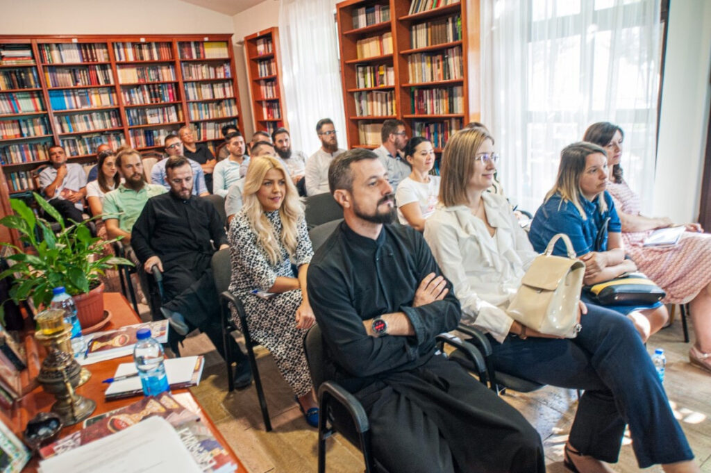 Савјетовање за вјероучитеље Епархије Захумско-херцеговачке и приморске | Православна вјеронаука за школе РС 6 medium12333333333333333